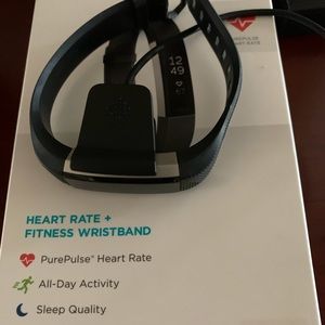 Fitbit Alta HR